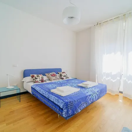 Nestly House Apartment *