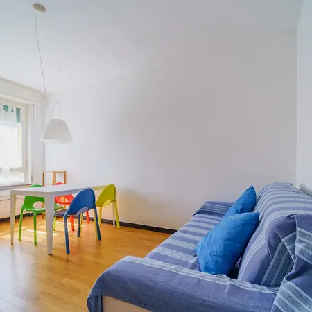 Nestly House Apartment *